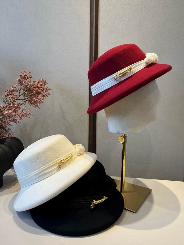 Chanel top hat 110505